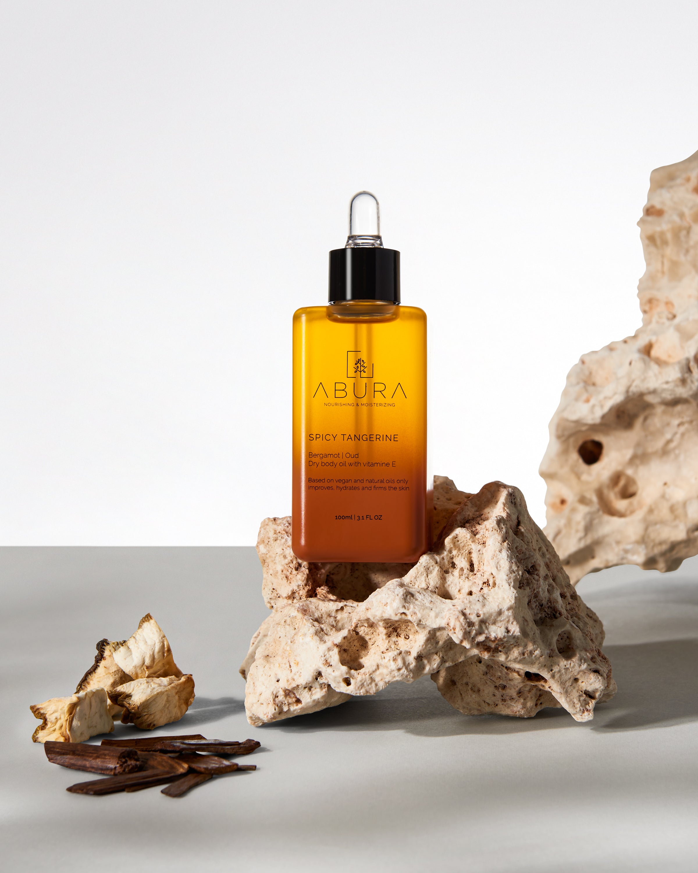 The Skin-Nurturing Power of Buriti and Tamanu Oil: An African and Mediterranean Beauty Secret